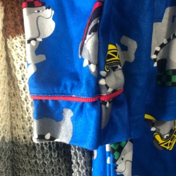 Bull dog print flannel pajama set - Picture 3 of 4